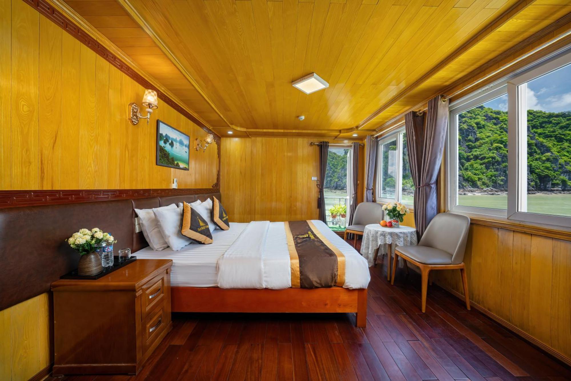 Hotel Sunlight Cruise Ha Long Exterior foto