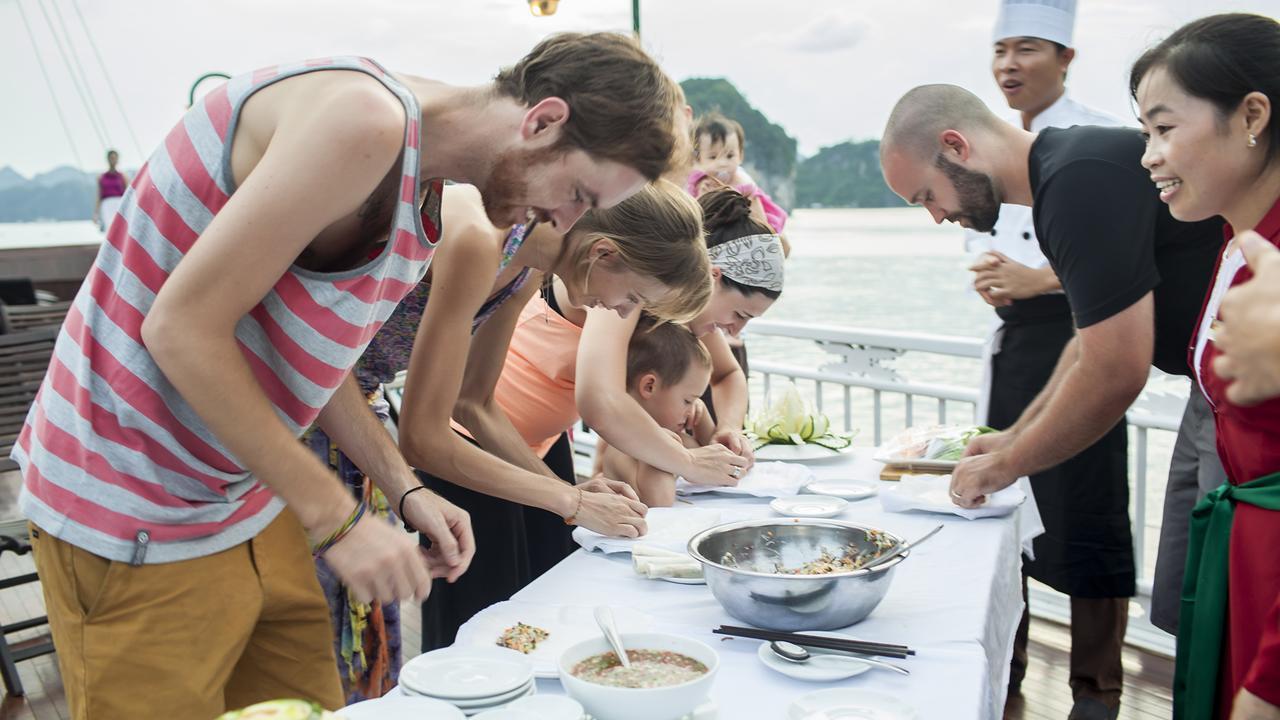 Hotel Sunlight Cruise Ha Long Exterior foto